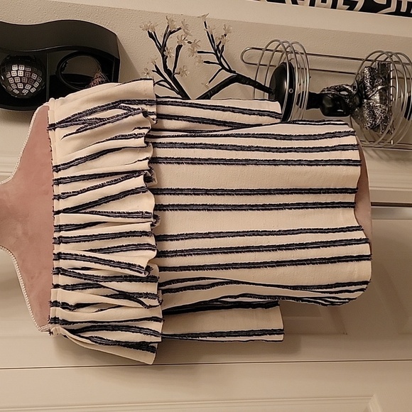 Banana Republic Tops - Banana Republic Off-The-Shoulder, Pintuck Ruffle, 3/4 Sleeve Navy & Ivory Size S